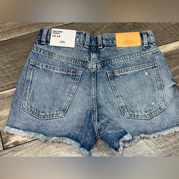 New ZARA Mid Rise Shorts Girls size 13-14 - Picture 4 of 4